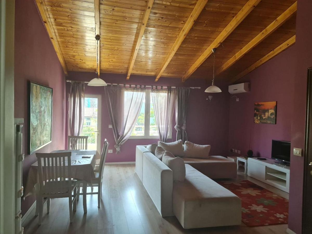 Penthahouse Shallvare Tirana Extérieur photo