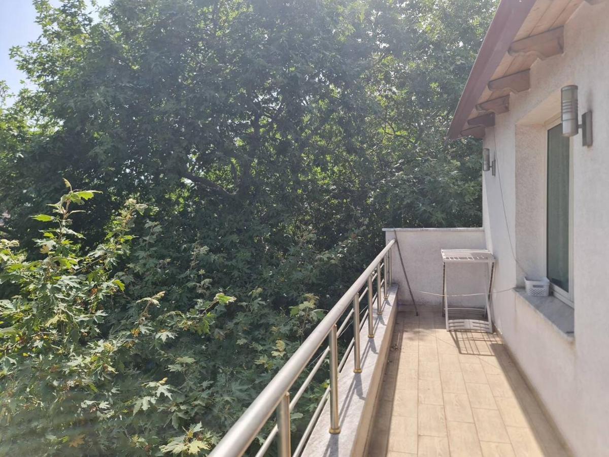 Penthahouse Shallvare Tirana Extérieur photo